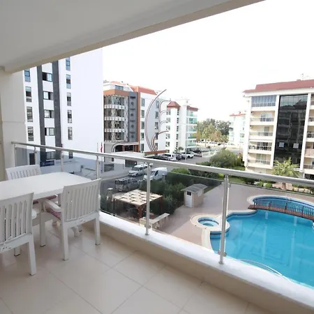 Apartament Luxury Four Seasons Kestel 1+1 *